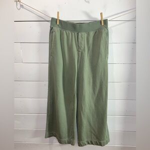 💚 COLUMBIA • Relaxed Cropped Pants • Size M